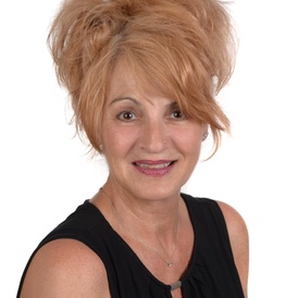 Sabine Schiffner, Friseurin