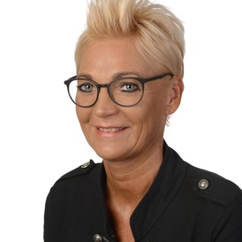 Nicole Zirpins, Friseurmeisterin
